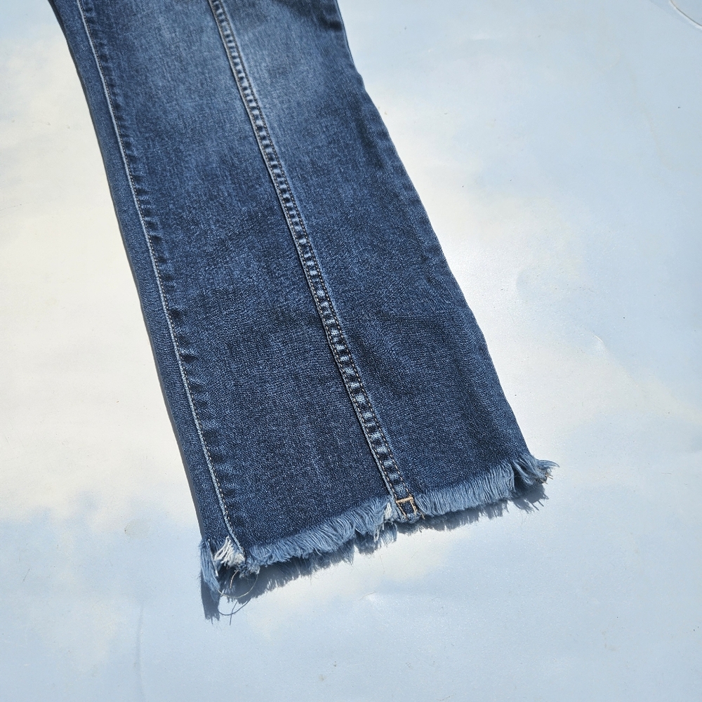 Blue Festival Jeans Trending Blue Demin Capris - Picture 8 of 16